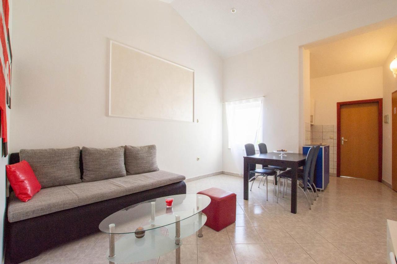 Cozy Apartment With Breakfast On Request 1 Pula Zewnętrze zdjęcie