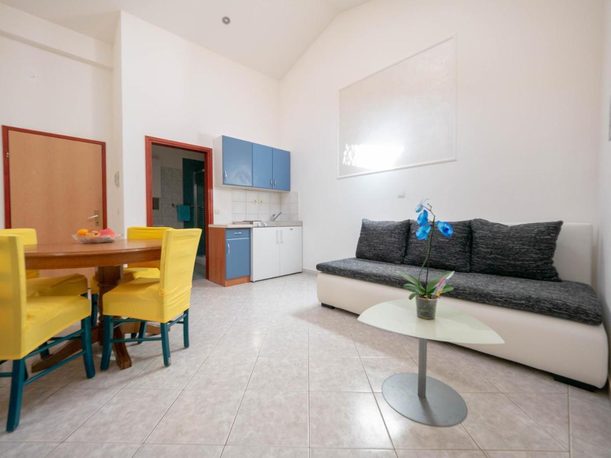 Cozy Apartment With Breakfast On Request 1 Pula Zewnętrze zdjęcie
